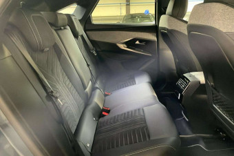 PEUGEOT 3008 HYBRID 145 E-DCS6 GT