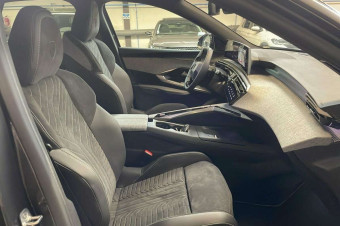 PEUGEOT 3008 HYBRID 145 E-DCS6 GT