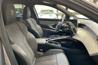 PEUGEOT 5008 HYBRID 145CH E-DCS6 GT
