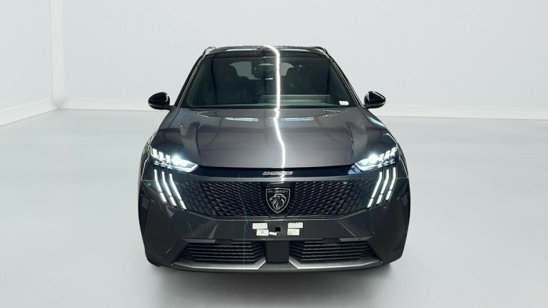 PEUGEOT 5008 HYBRID 145CH E-DCS6 GT