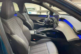 PEUGEOT 5008 HYBRID 145CH E-DCS6 GT