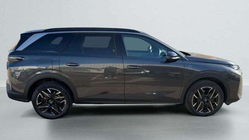 PEUGEOT 5008 HYBRID 145CH E-DCS6 GT