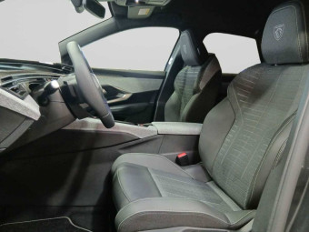 PEUGEOT 3008 HYBRID 136 E-DCS6 GT