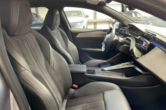PEUGEOT 308 SW PHEV 225 E-EAT8 GT