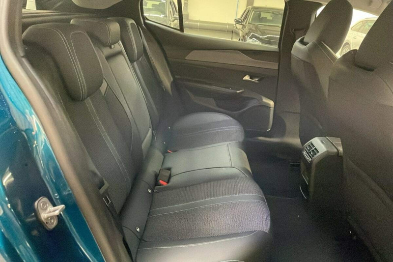 PEUGEOT 408 HYBRID 145 E-DCS6 ALLURE