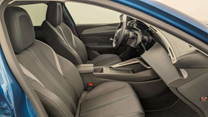 PEUGEOT 408 HYBRID 145 E-DCS6 ALLURE