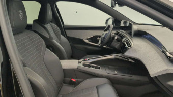 PEUGEOT 5008 HYBRID 145CH E-DCS6 GT
