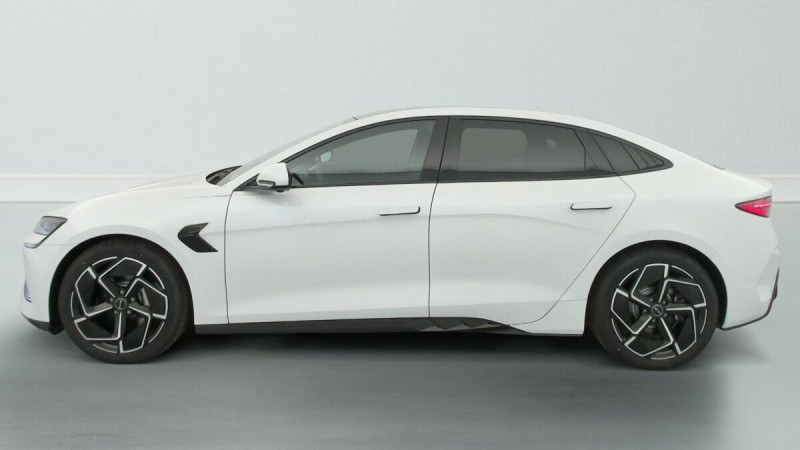 BYD SEAL 82 5 KWH 313 CH RWD DESIGN