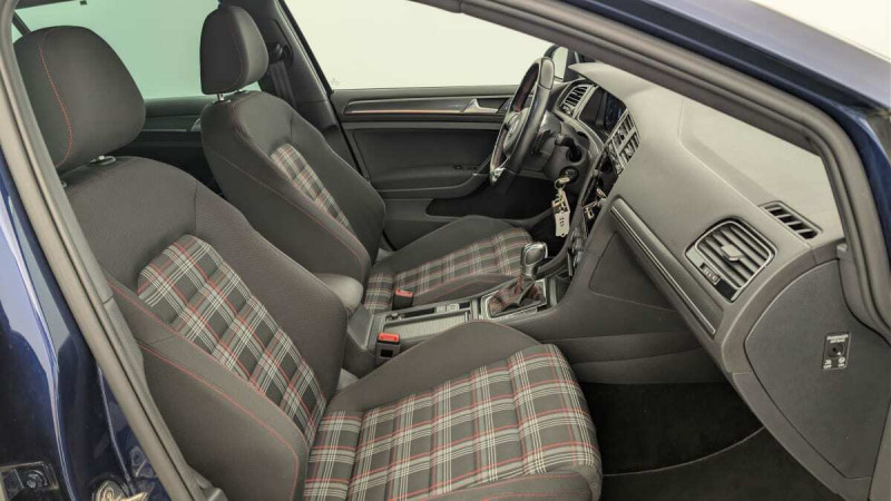 VOLKSWAGEN GOLF 2.0 TSI 245 DSG7 GTI PERFORMANCE