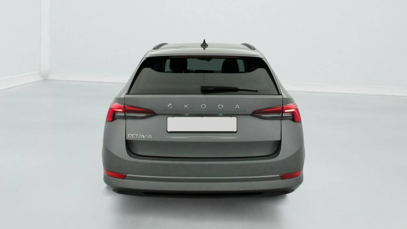 SKODA OCTAVIA COMBI 2.0 TDI 116 CH DSG7 AMBITION