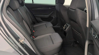 SKODA OCTAVIA COMBI 2.0 TDI 116 CH DSG7 AMBITION