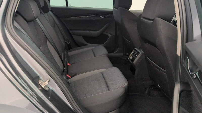 SKODA OCTAVIA COMBI 2.0 TDI 116 CH DSG7 AMBITION
