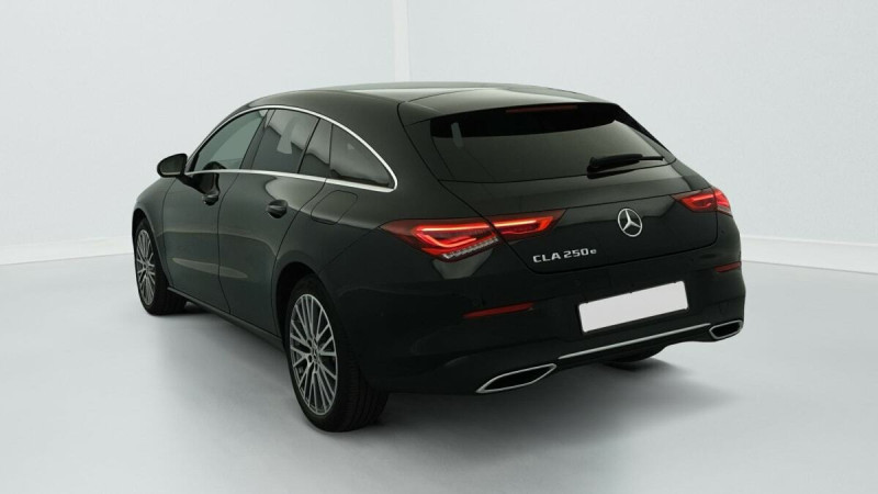 MERCEDES-BENZ CLA SHOOTING BRAKE 250 E 8G-DCT PROGRESSIVE LINE