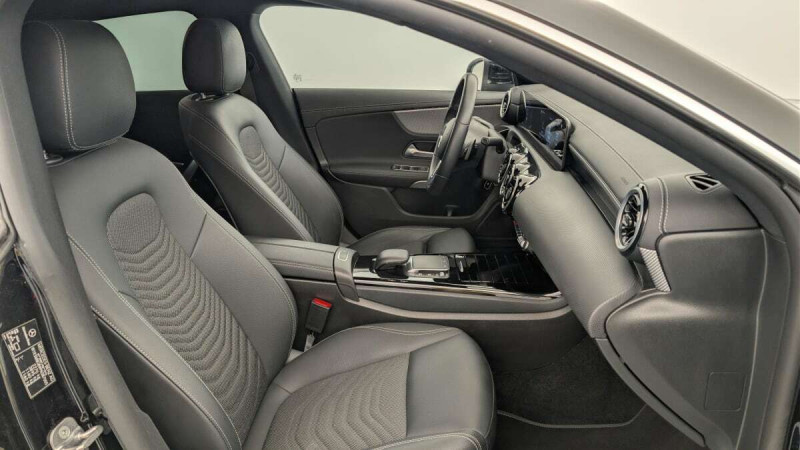 MERCEDES-BENZ CLA SHOOTING BRAKE 250 E 8G-DCT PROGRESSIVE LINE