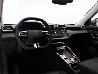 MG ZS HYBRID+ 194 LUXURY