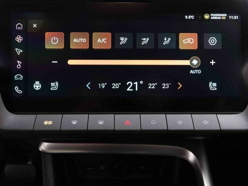 MG ZS HYBRID+ 194 LUXURY