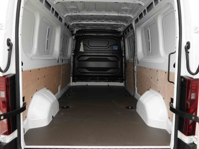 RENAULT MASTER 2.0 BLUE DCI 150 3.5T L3H2 3PL