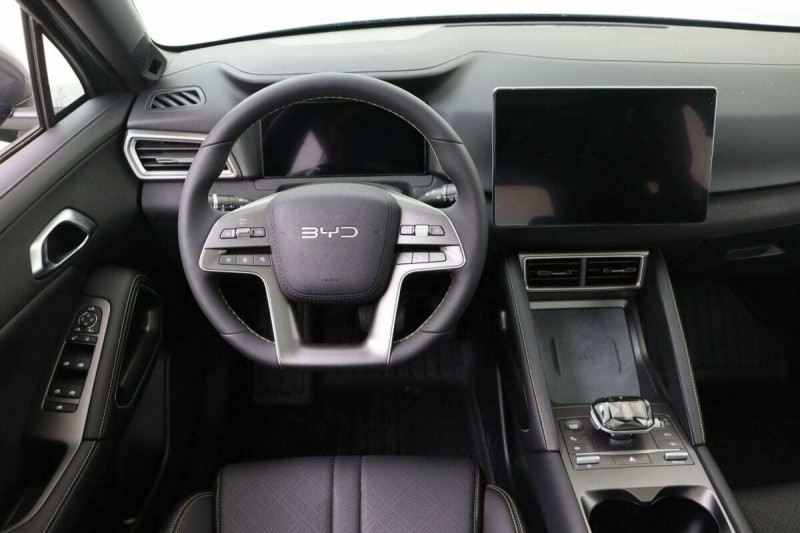 BYD ATTO 2 BOOST 45 1 KWH 177 HP