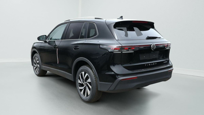 VOLKSWAGEN TIGUAN ETSI 204 DSG