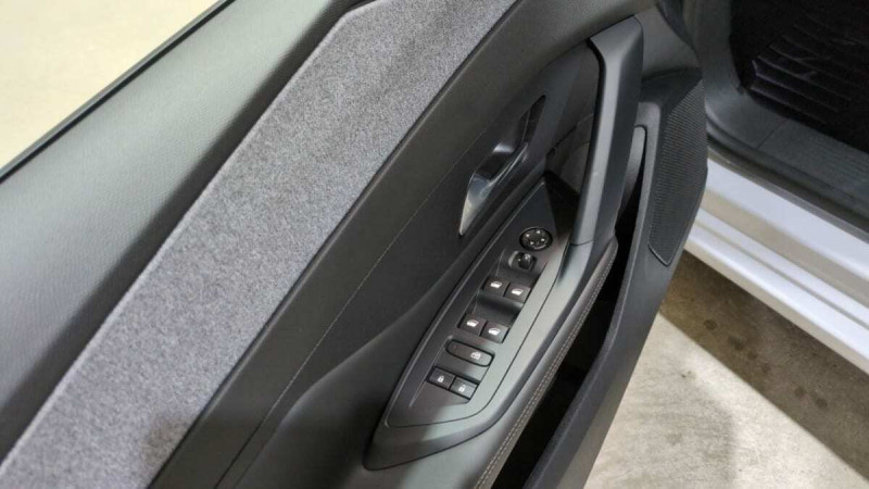 PEUGEOT 308 308 HYBRID 145 E-DCS6 ALLURE