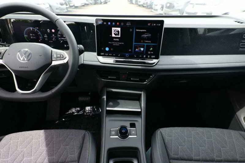 VOLKSWAGEN TIGUAN ETSI 204 DSG