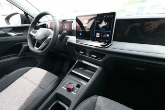VOLKSWAGEN TIGUAN 150 DSG