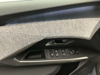 PEUGEOT 5008 GT 1.2 HYBRID 145