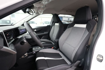 OPEL FRONTERA HYBRID 145 GS