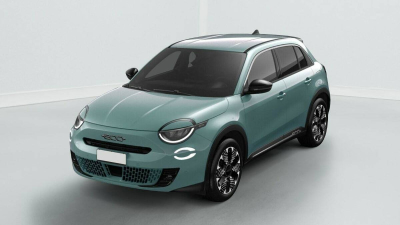 FIAT 600 HYBRID 145 LA PRIMA