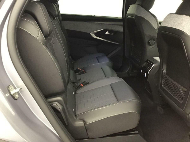 PEUGEOT 5008 GT 1.2 HYBRID 145