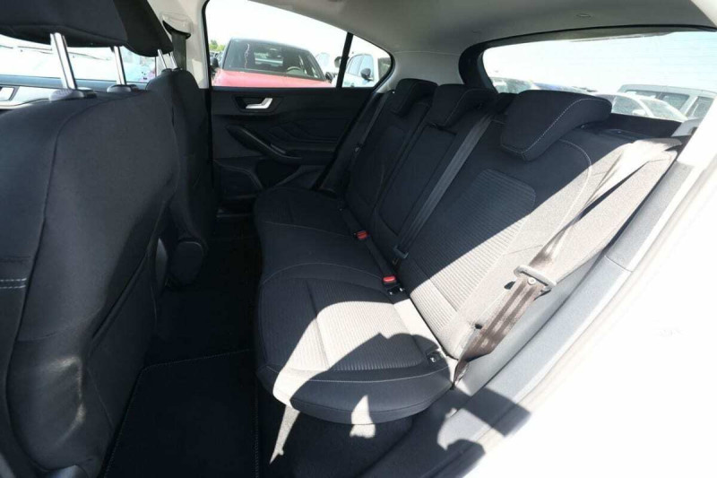 FORD FOCUS 125 TITANIUM X