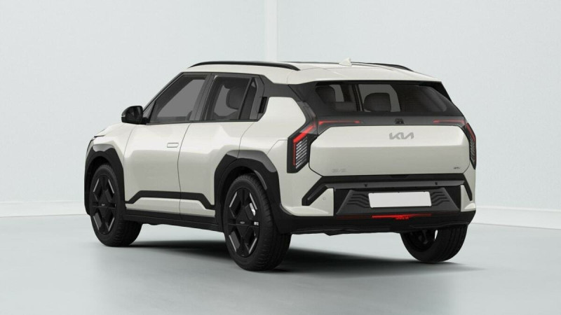 KIA EV3 GT LINE 81 4 KWH 204