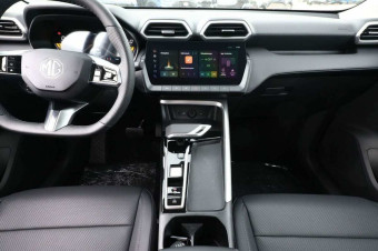 MG ZS HYBRID+ 197 LUXURY