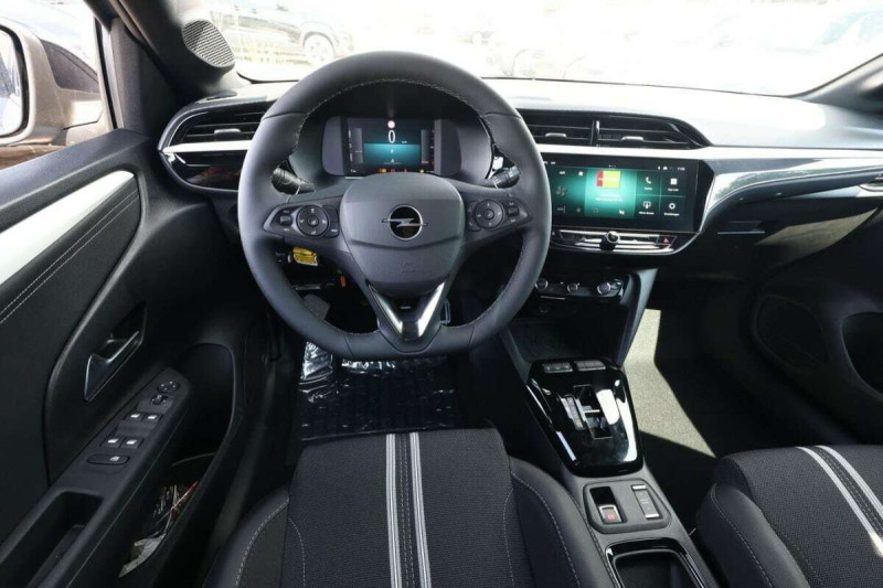 OPEL CORSA HYBRID 145 ULTIMATE