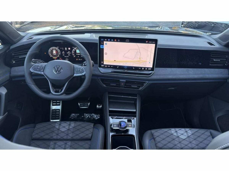 VOLKSWAGEN TIGUAN 1.5 ETSI 150 DSG7 R-LINE