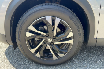 PEUGEOT 2008 130 EAT8 ALLURE PACK PLUS
