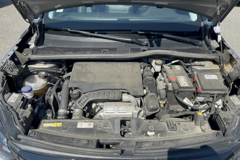 PEUGEOT 2008 130 EAT8 ALLURE PACK PLUS