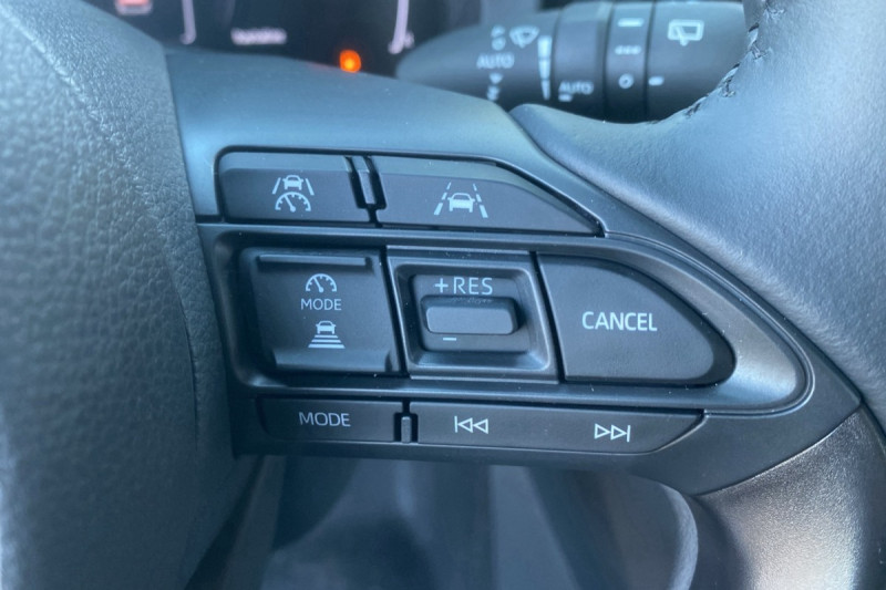 TOYOTA YARIS CROSS HYBRIDE 130 DESIGN  PLUS