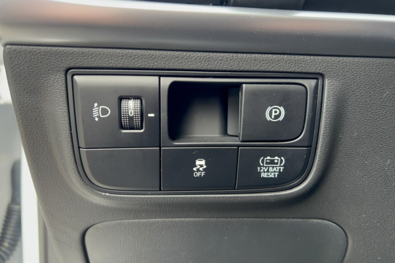 HYUNDAI TUCSON 1.6 T-GDI HEV 239 INITIA