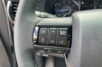 TOYOTA HILUX 2.8 204 BVA INVINCIBLE 4PL