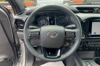 TOYOTA HILUX 2.8 204 BVA INVINCIBLE 4PL