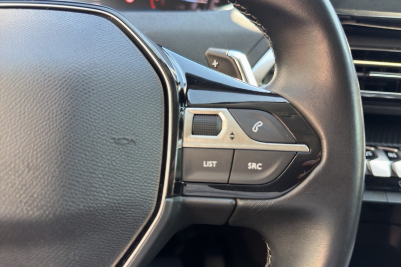 PEUGEOT 3008 1.5 BLUE HDI130 EAT8 ALLURE
