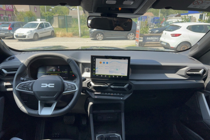 DACIA DUSTER HYBRID-G 150 4X4 JOURNEY PLUS