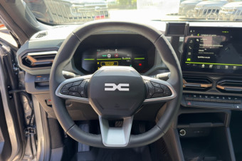 DACIA DUSTER HYBRID-G 150 4X4 EXTREME PLUS