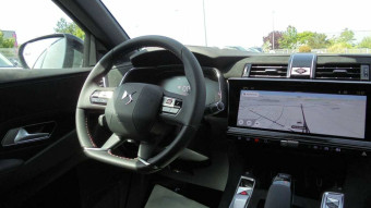 DS DS 7 BLUEHDI 130 EAT8 PERFORMANCE LINE