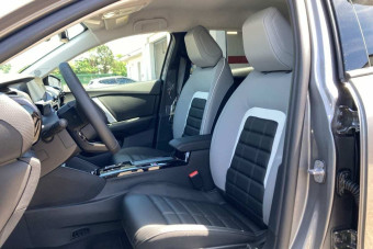 CITROEN C4 HYBRIDE 145 E-DCS6 MAX