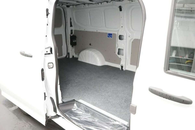 VOLKSWAGEN TRANSPORTER V L2H1 2.0 TDI 150 BVA8 BUSINESS