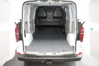 VOLKSWAGEN TRANSPORTER V L1H1 2.0 TDI 150 BVA8 BUSINESS