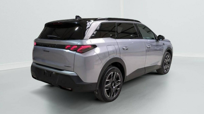 PEUGEOT 5008 HYBRID 145 GT E-DCS6