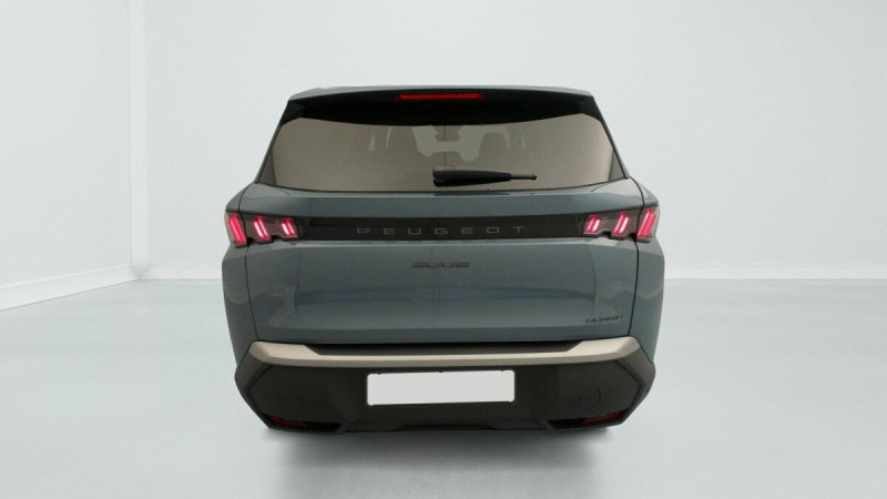 PEUGEOT 5008 HYBRID 145 CH E-DCS6 ALLURE